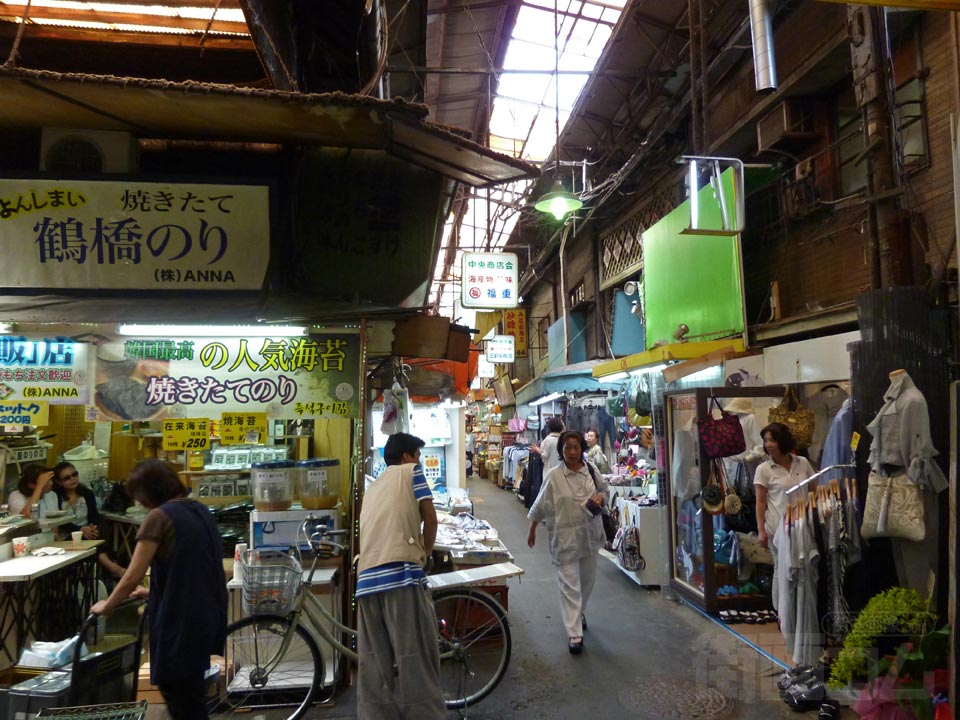 鶴橋駅前通り写真画像
