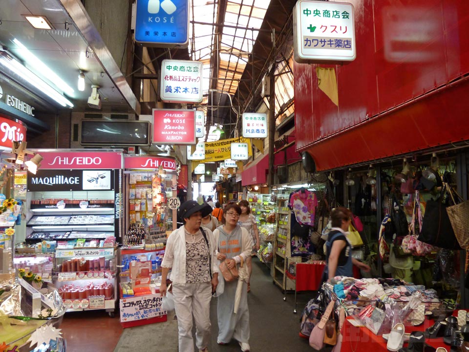 鶴橋駅前通り写真画像