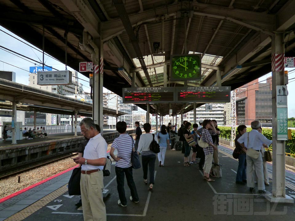 JR明石駅ホーム写真画像