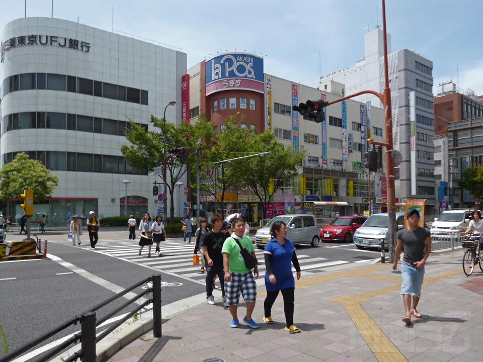明石駅前交差点写真画像