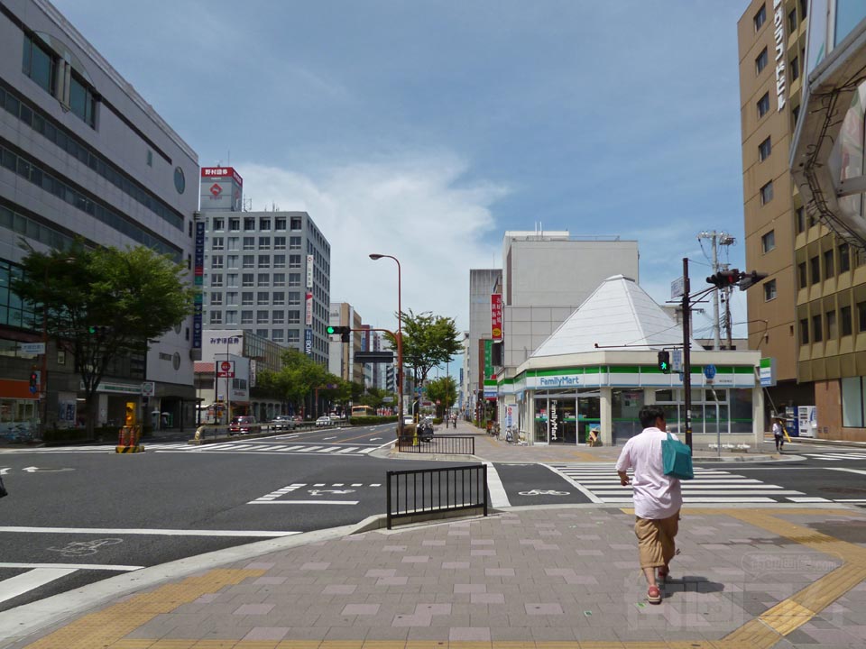 大明石町一丁目交差点写真画像