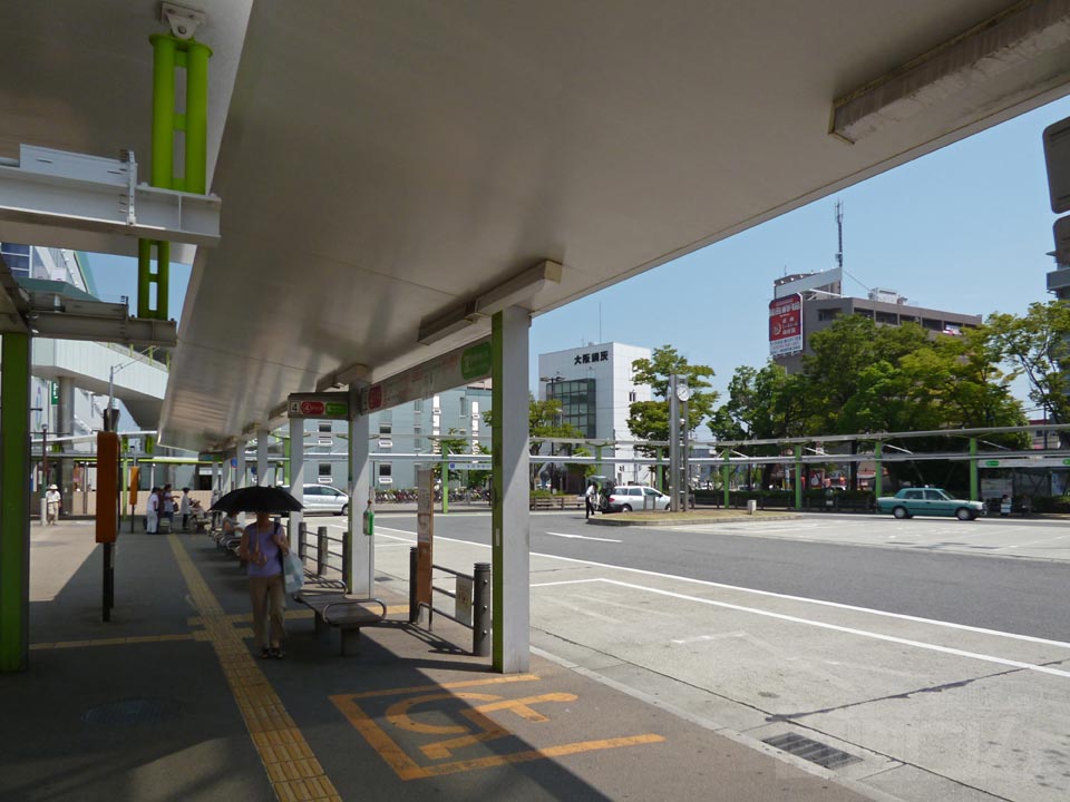 JR尼崎駅南口前