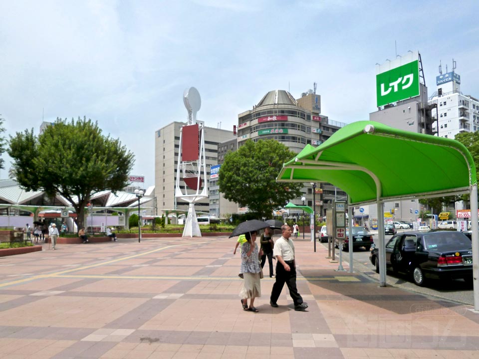 JR神戸駅北口前(中央口側)