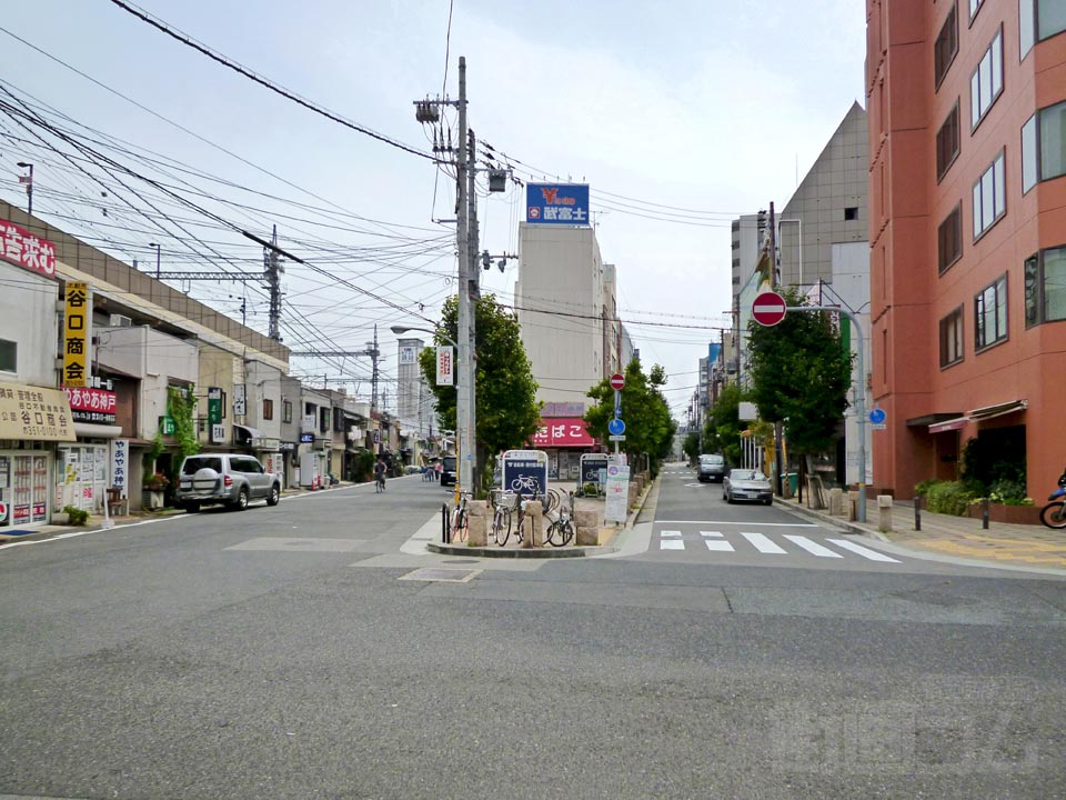 JR神戸駅北口前