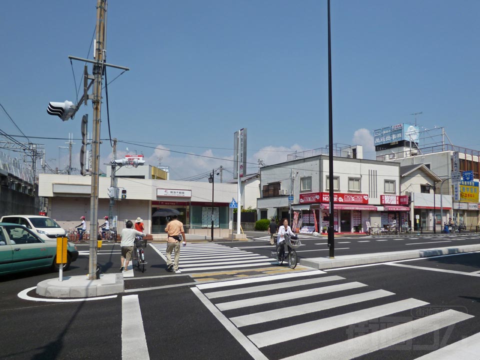阪神甲子園駅北交差点