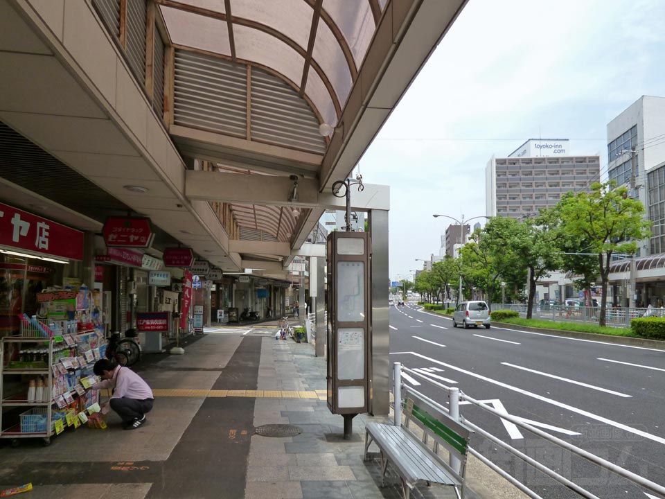 湊川公園東商店街