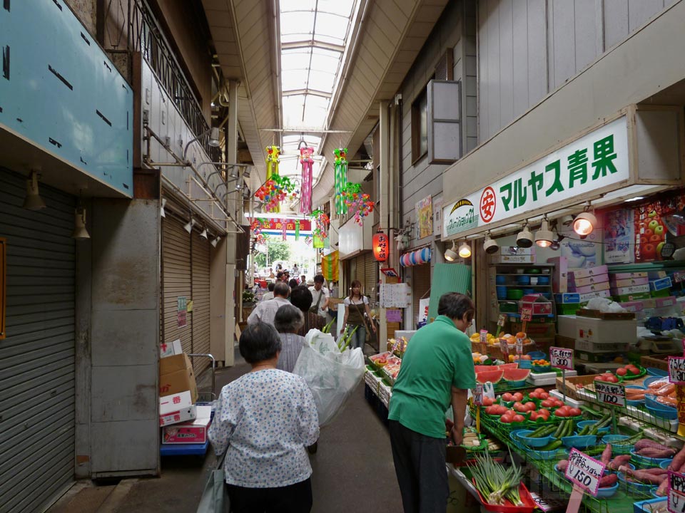 神戸新鮮市場・東山商店街