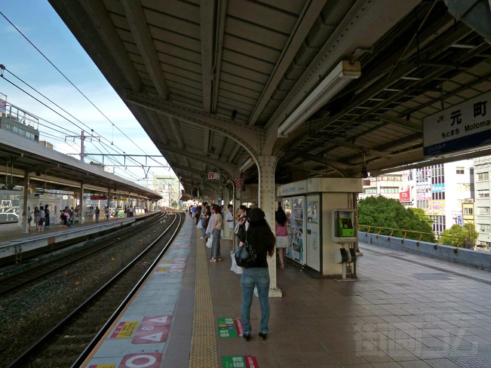 JR元町駅ホーム