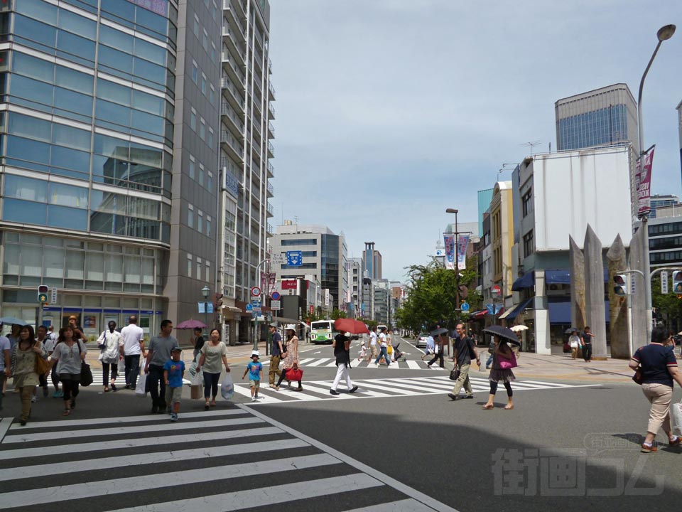 元町通り一丁目交差点