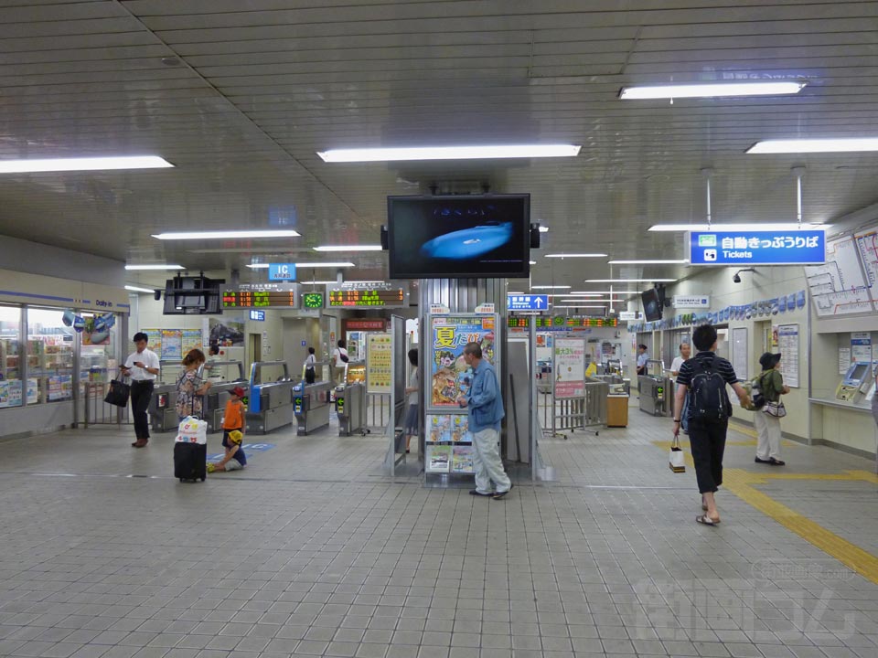 JR西明石駅西改札口