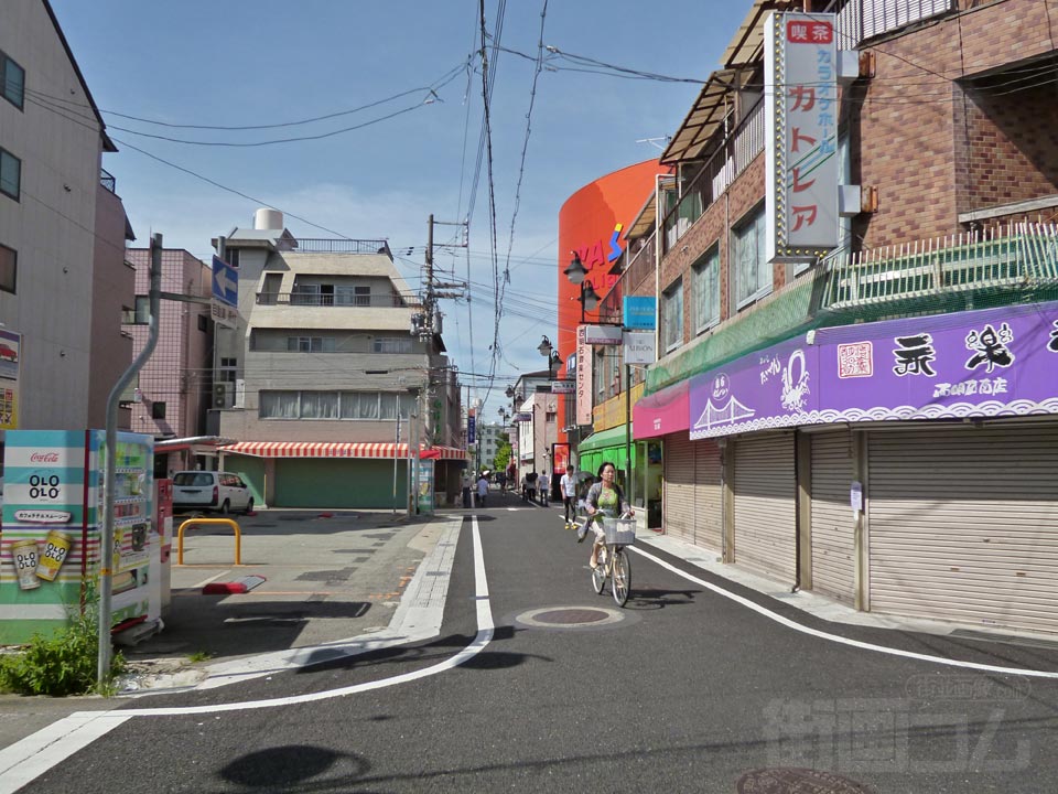 西明石南商店街(ぷらっと西明石)