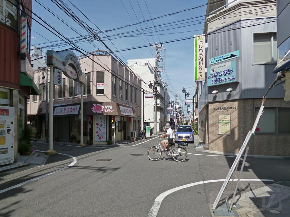 西明石南商店街(ぷらっと西明石)