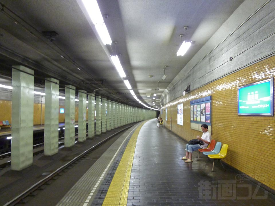 神戸高速鉄道西元町駅ホーム