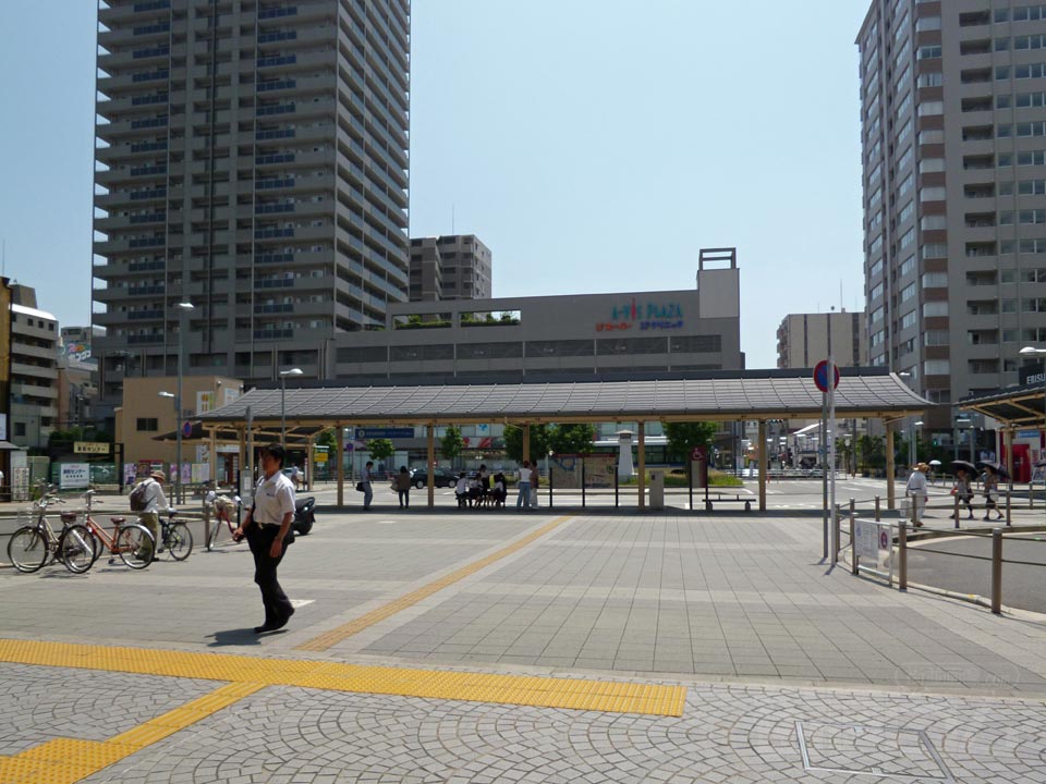 阪神西宮駅南口前
