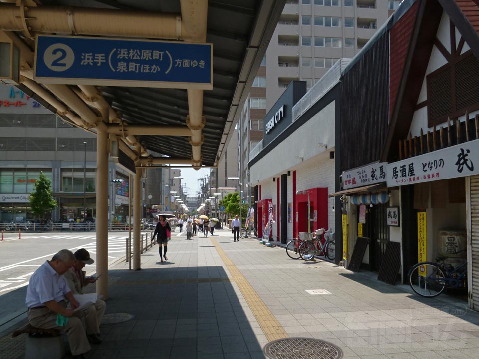 阪神西宮駅南口前