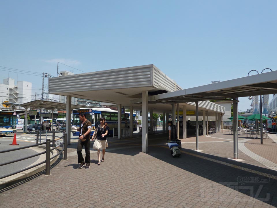 阪神西宮駅北口前