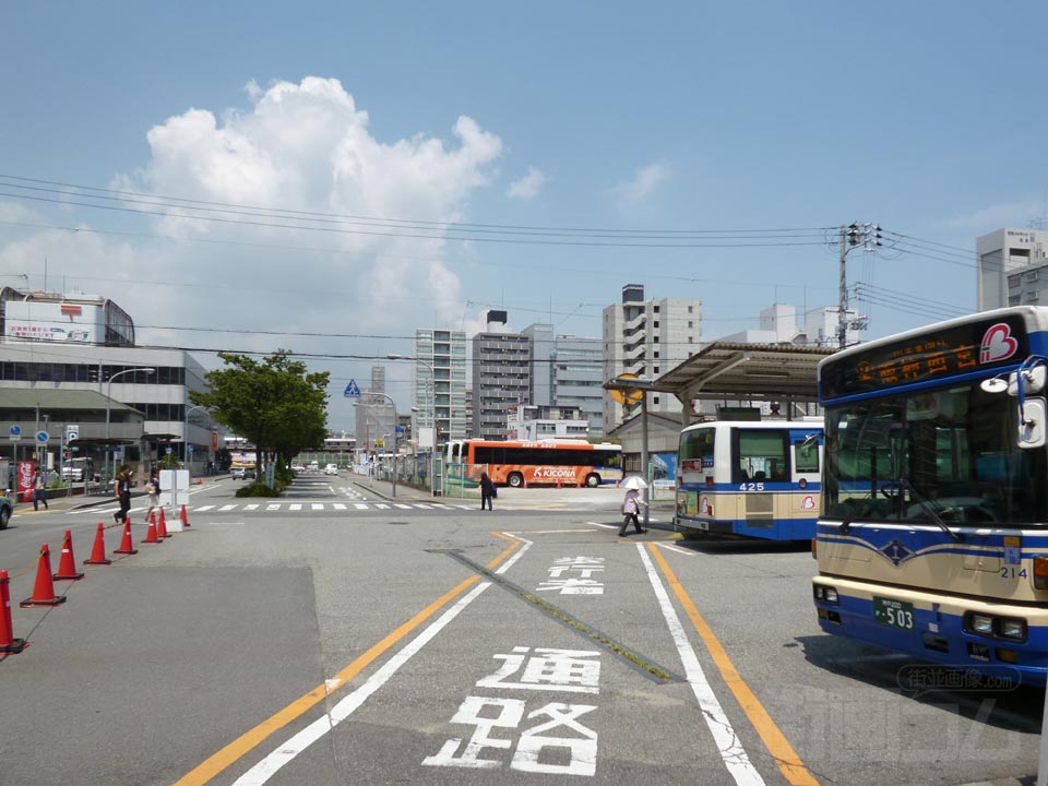 阪神西宮駅北口前
