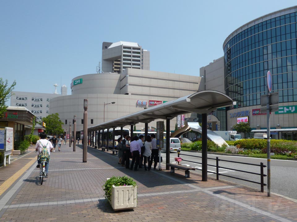 JR西宮駅南口前
