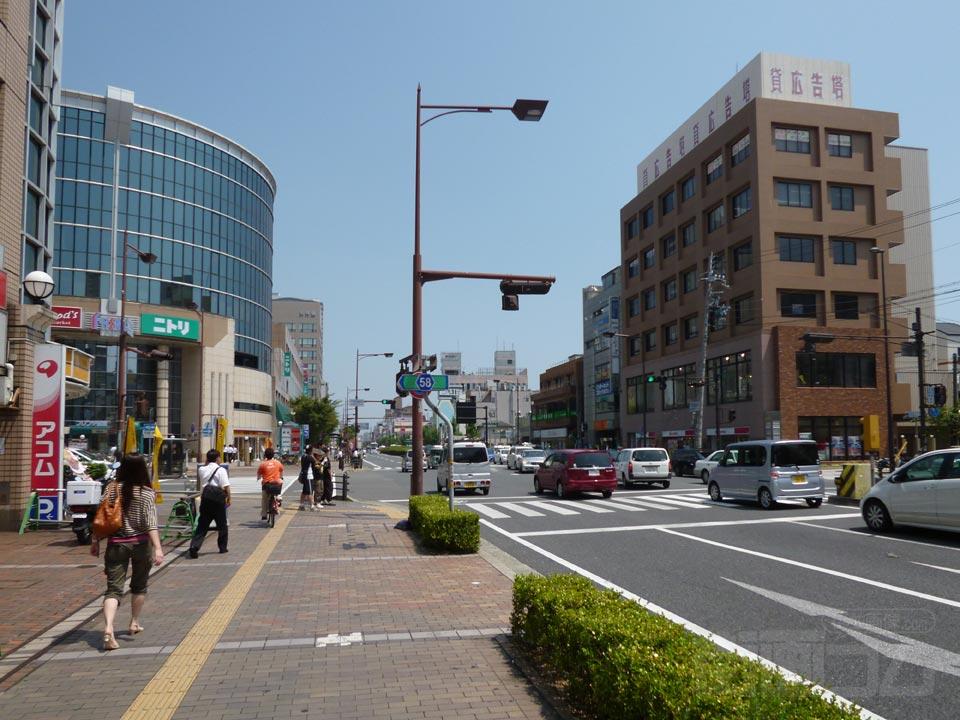 JR西宮駅前交差点