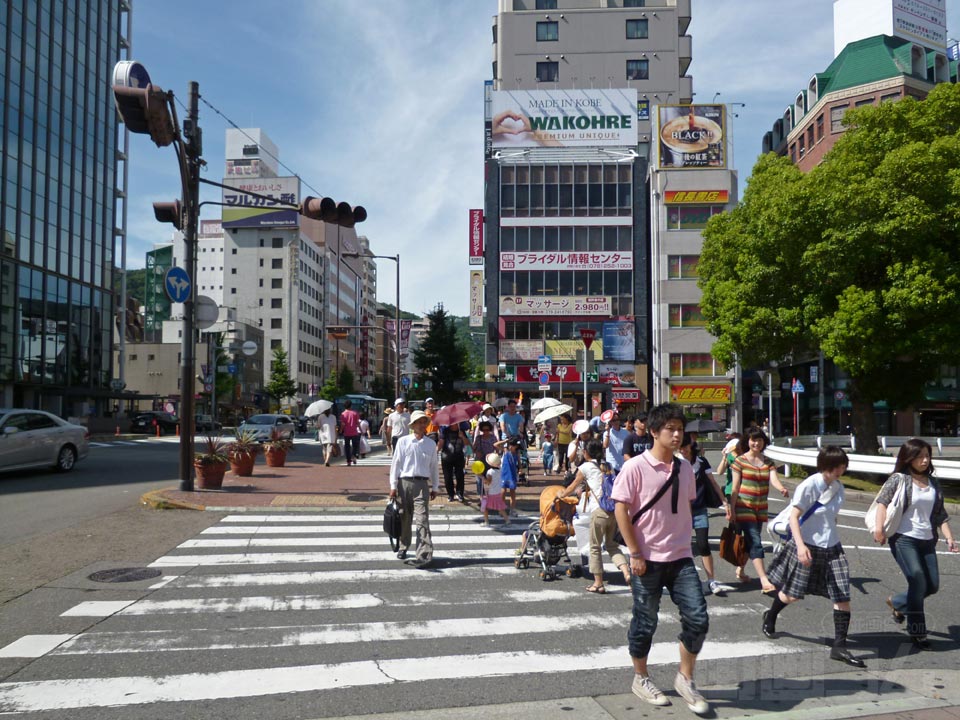 三宮駅北交差点