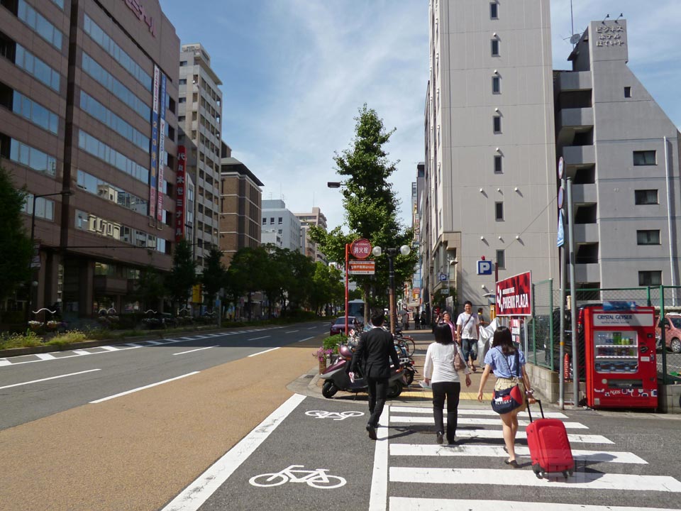 フラワーロード(県道30号線)