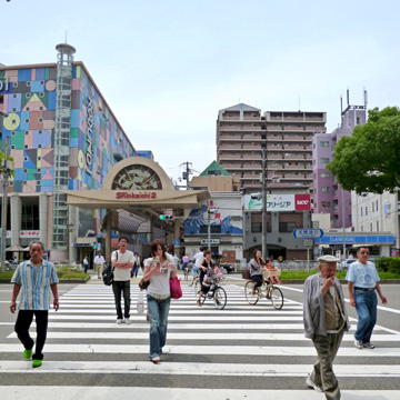 兵庫県神戸市新開地駅前・福原