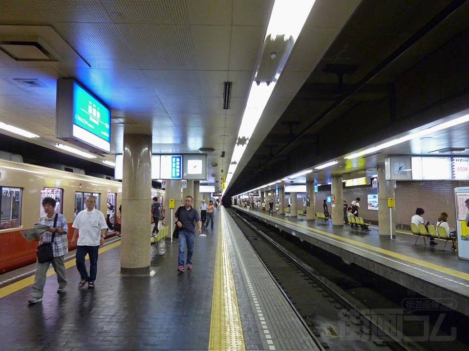 神戸高速鉄道新開地駅ホーム