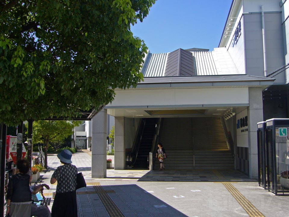 JR郡山駅東口前写真画像