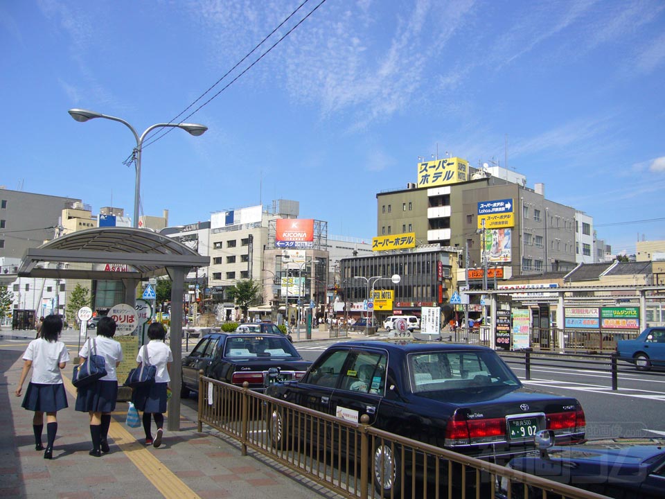 JR奈良駅東口前写真画像