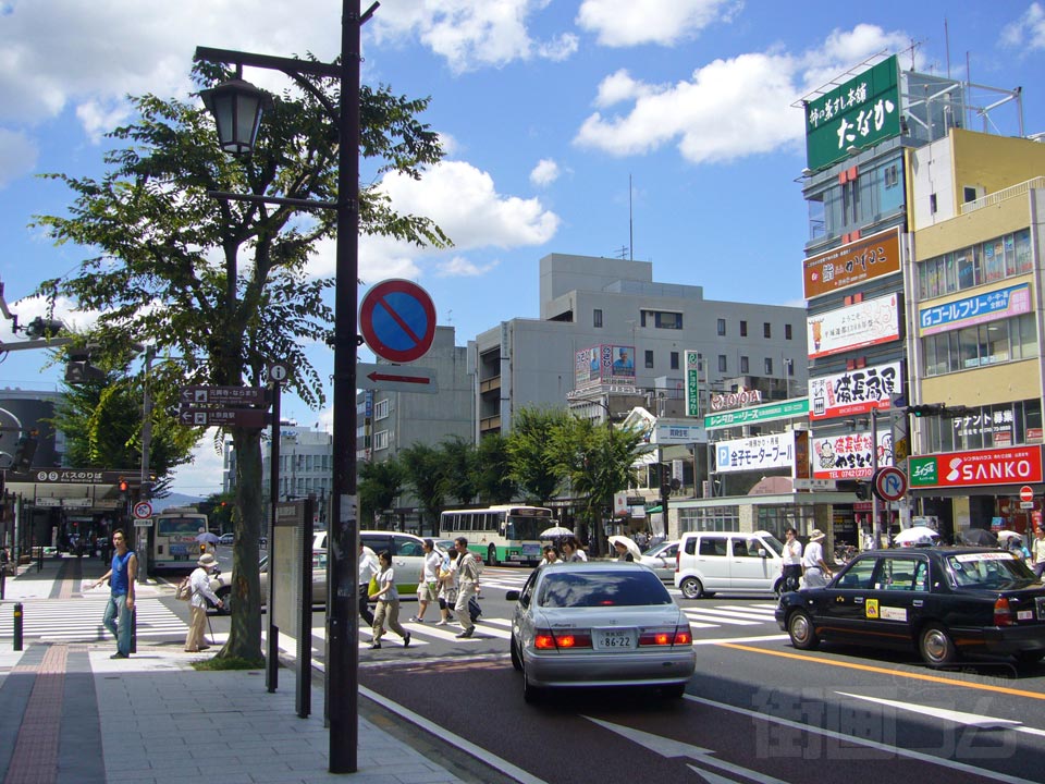 近鉄奈良駅前写真画像