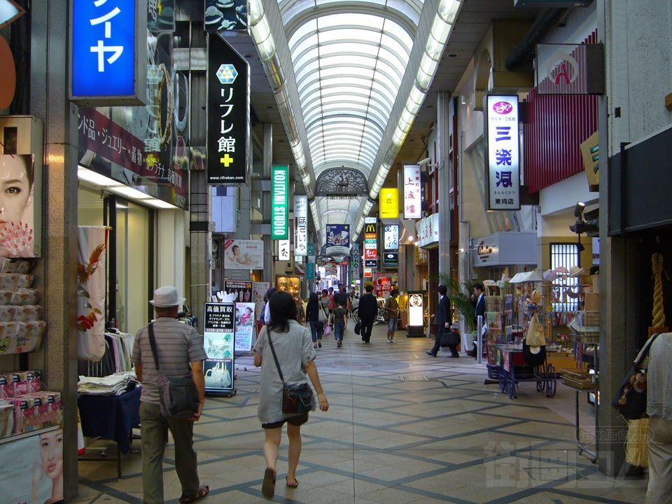 東向通り商店街写真画像