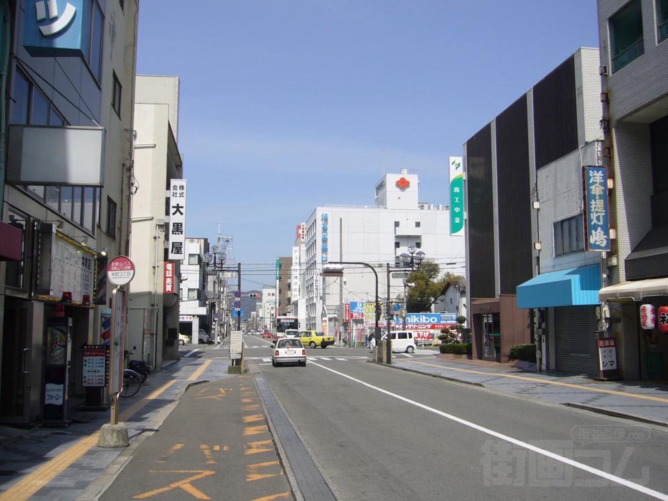 本町3丁目バス停