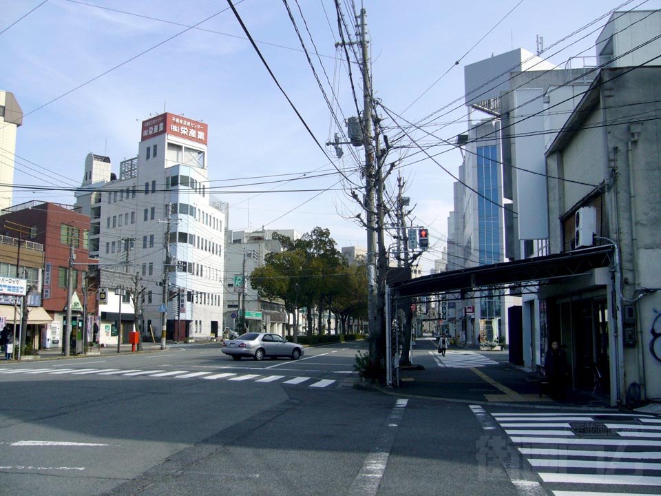 和歌山市駅前通り写真画像