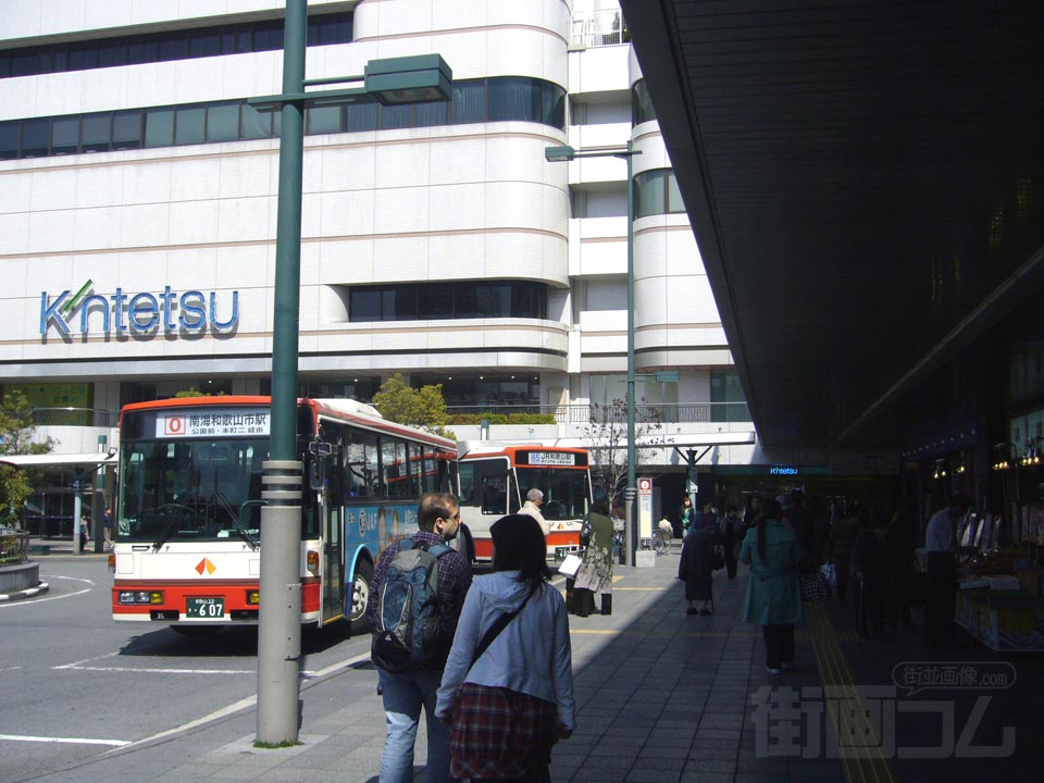JR和歌山駅中央口前