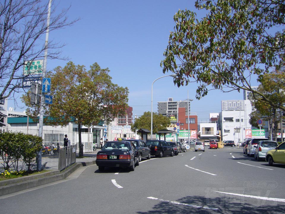 JR和歌山駅東口前