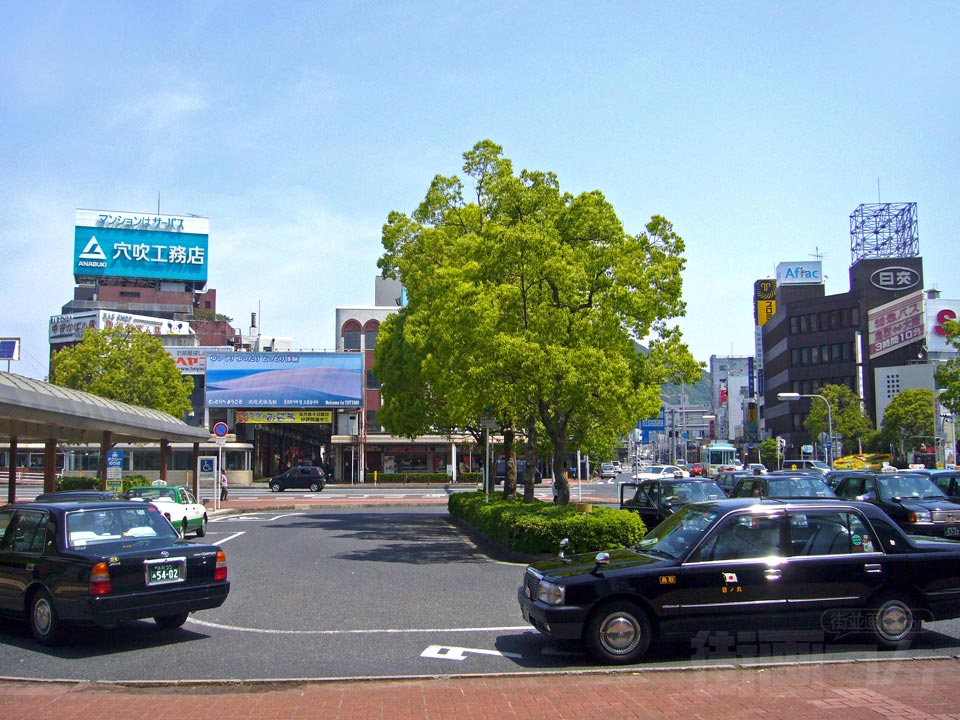 JR鳥取駅北口前