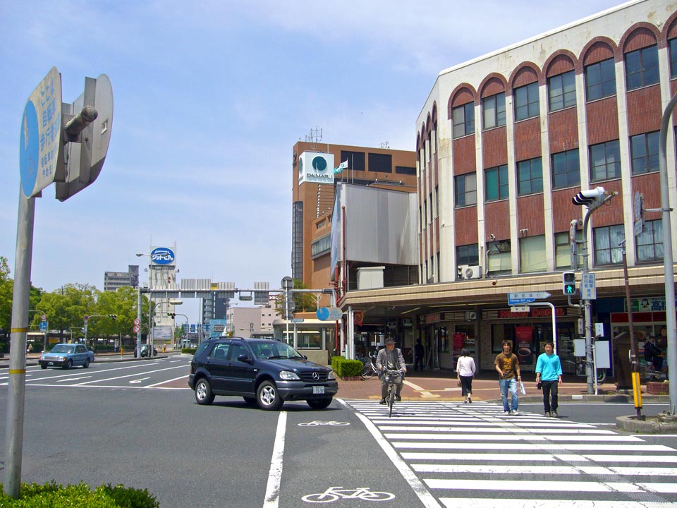 JR鳥取駅北口前
