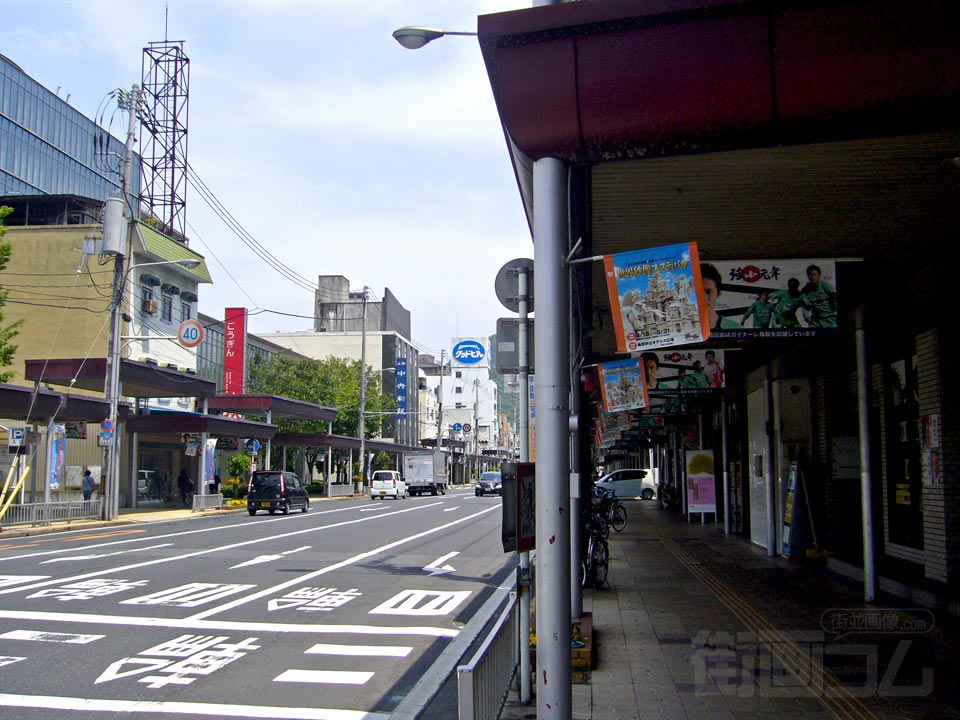 鳥取本通商店街(国道53号線)