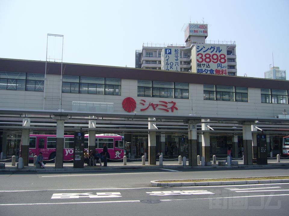 シャミネ松江店