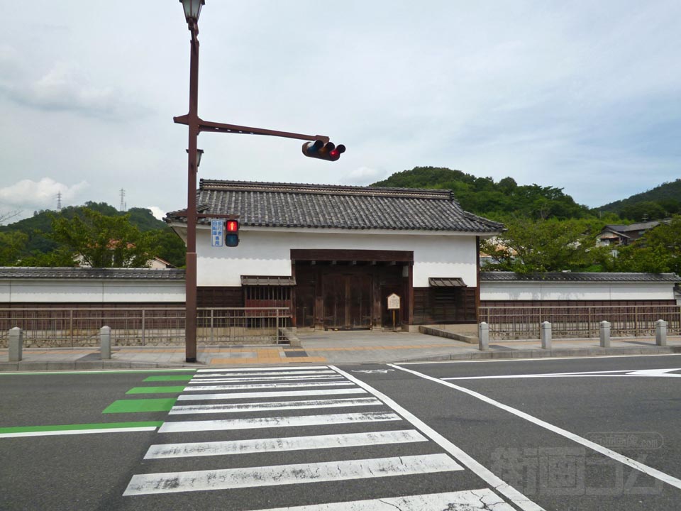 旧小田県庁門・笠岡代官所跡