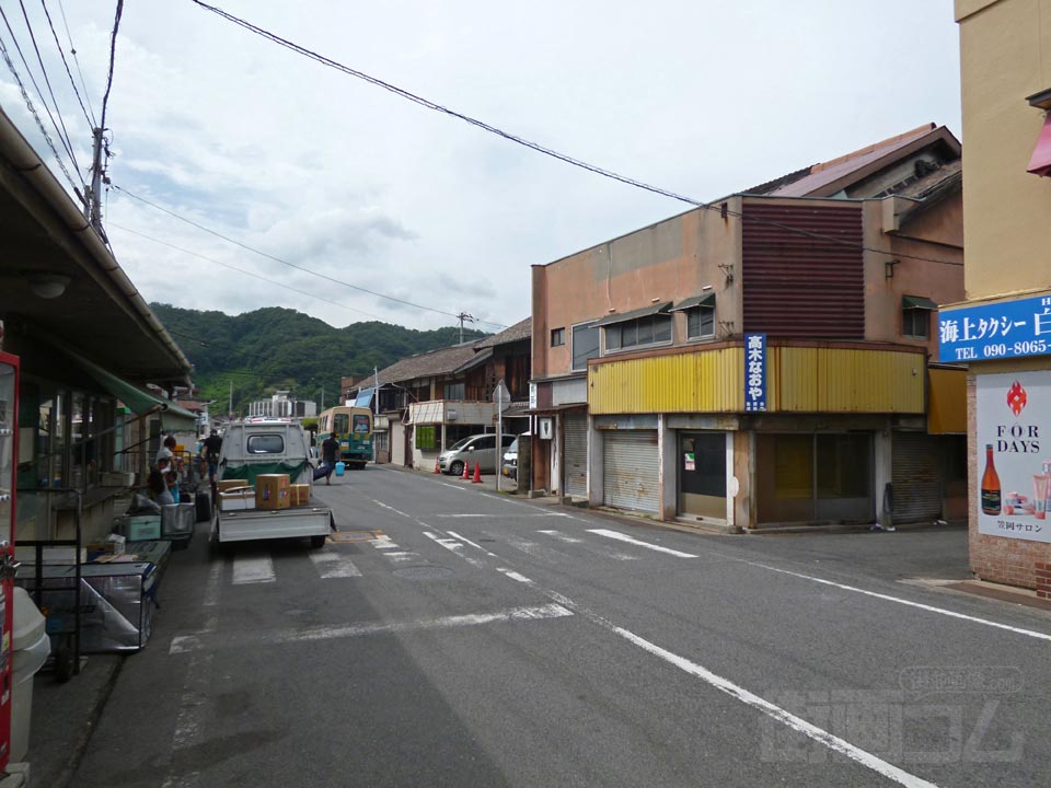 三陽汽船連絡線のりば前
