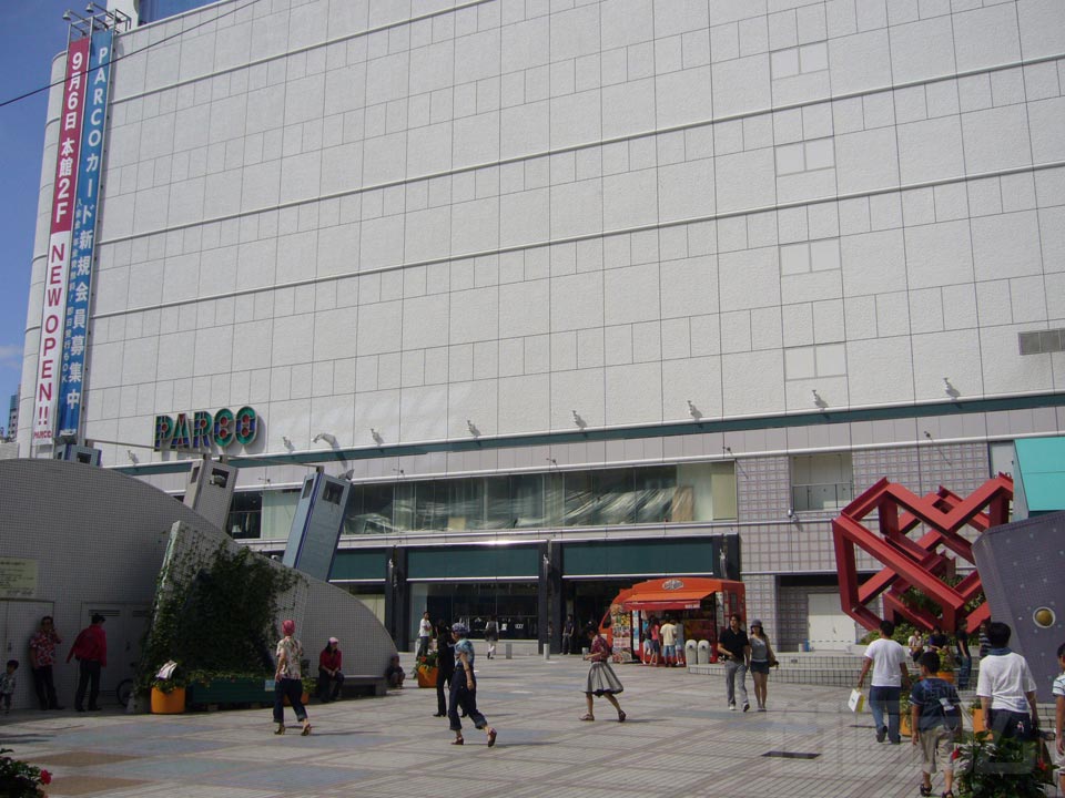 西新天地公共広場