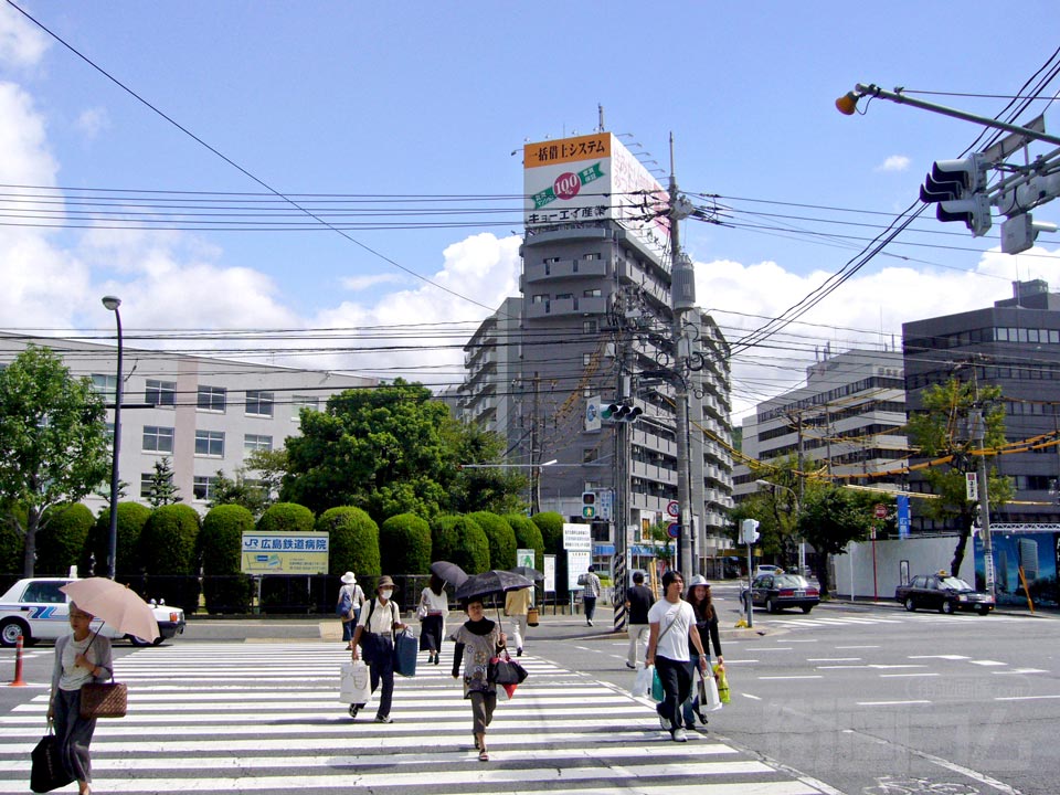 新幹線口東交差点