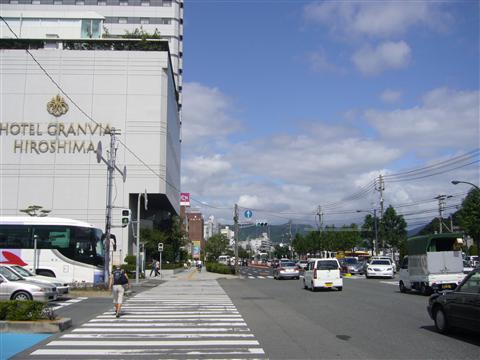 新幹線口交差点写真画像