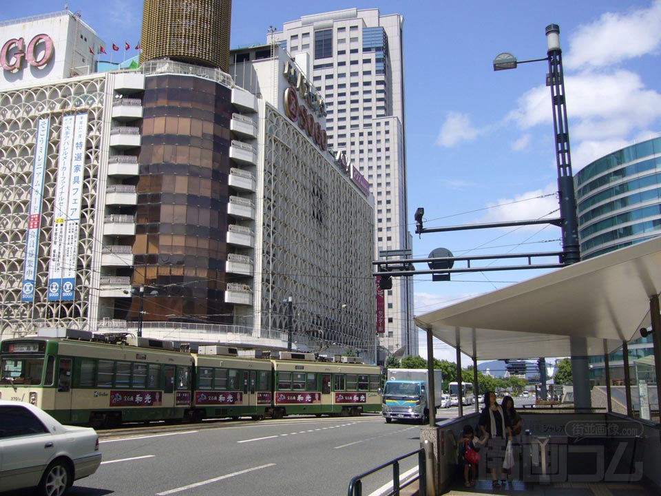 紙屋町交差点