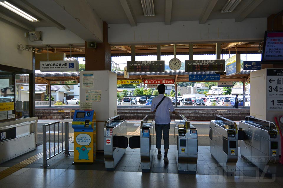 JR宮島口駅改札口