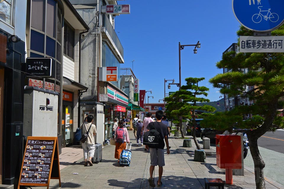 宮島口商店街