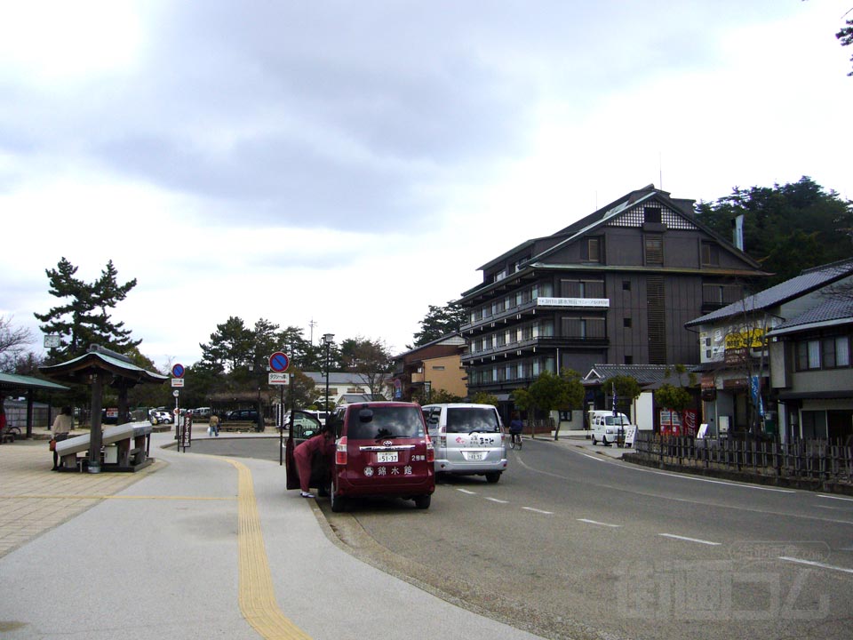 宮島桟橋前