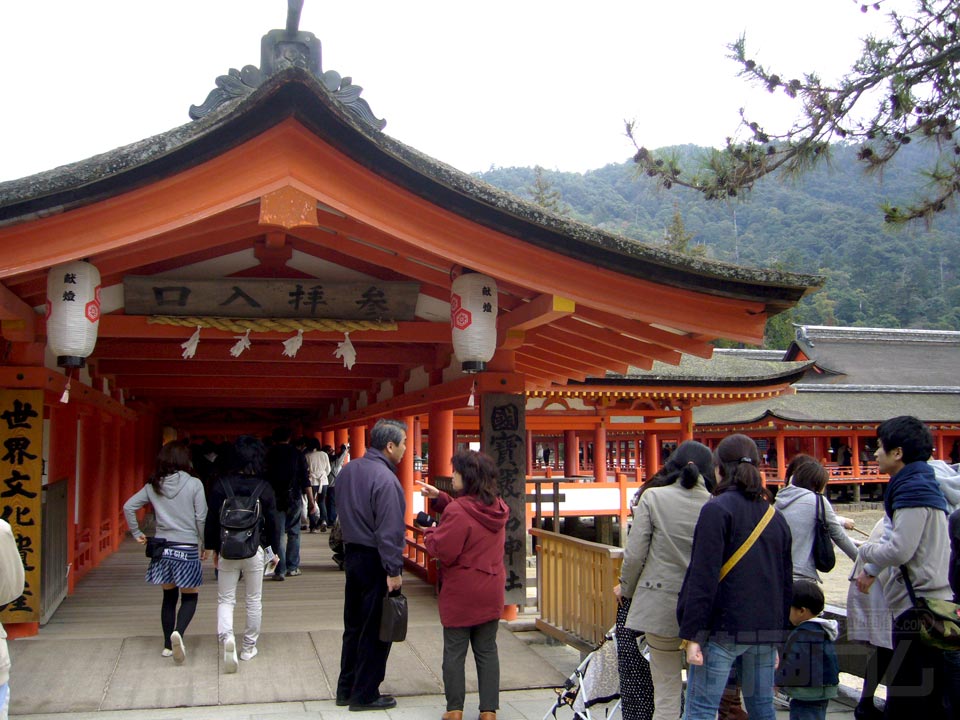 厳島神社東回廊