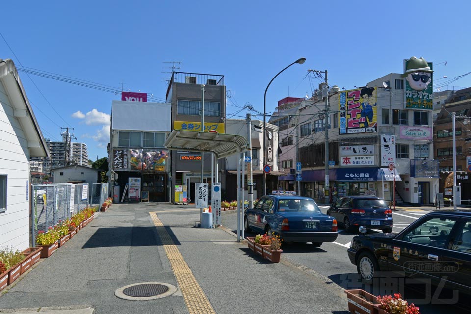 JR西広島駅東口前